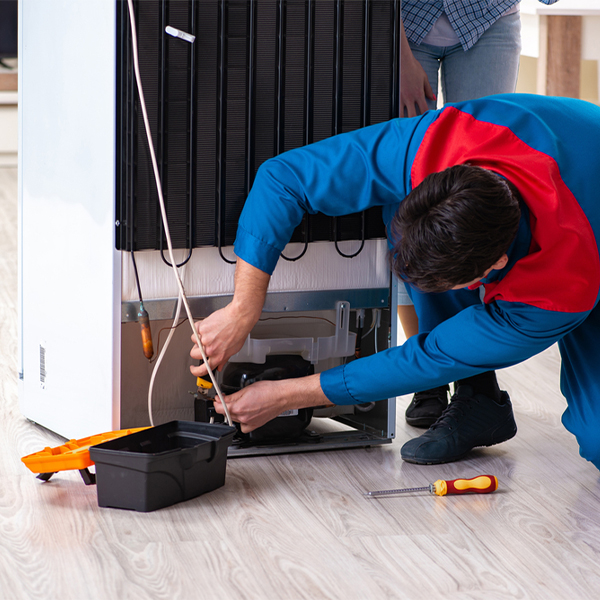 how long does it usually take to repair a refrigerator in Holbrook